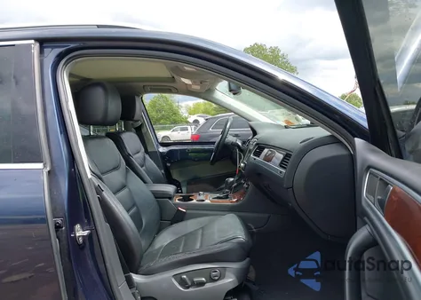 2011 Volkswagen Touareg Vr6 Lux from USA, damaged, VIN WVGFF9BP0BD002958